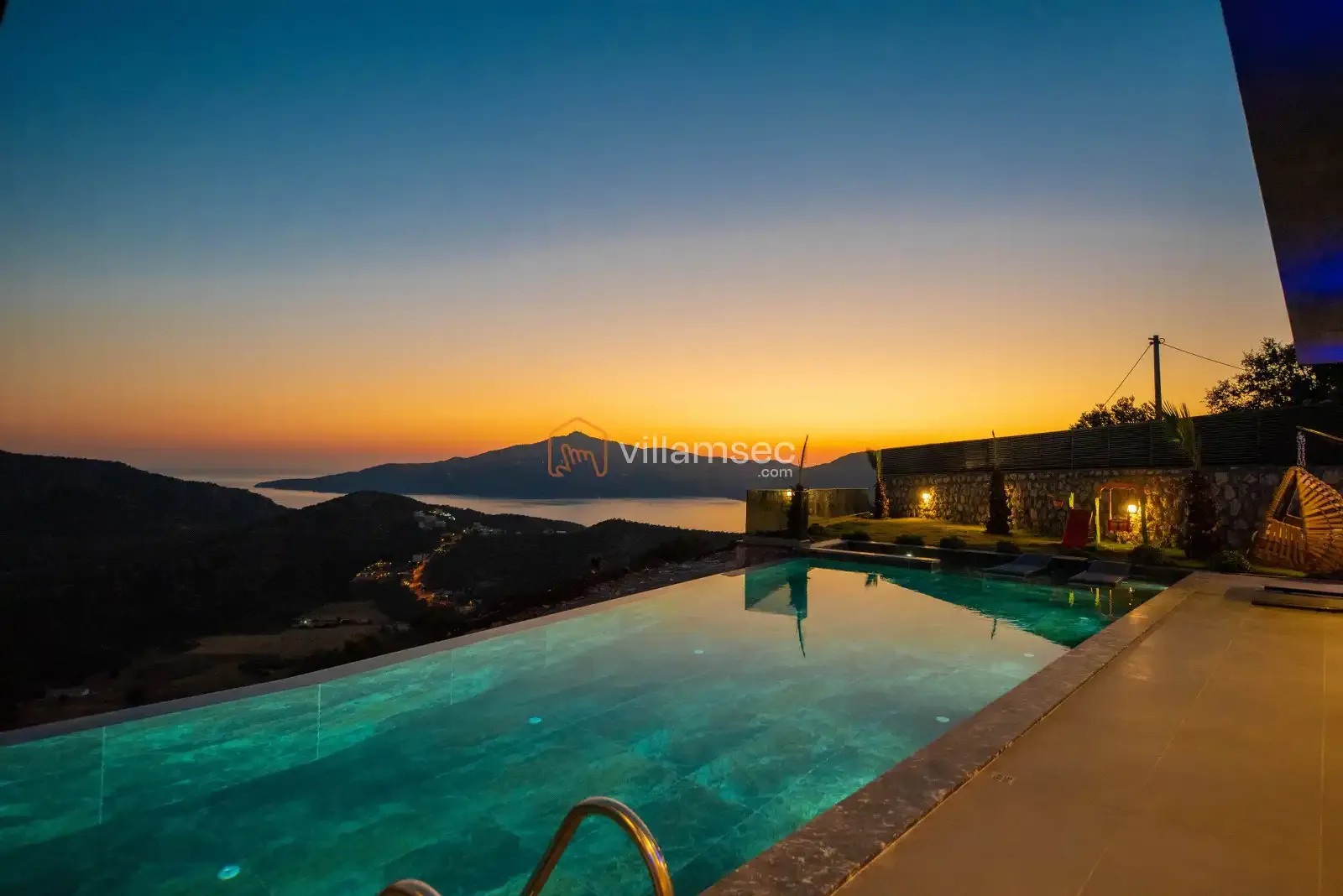 Villa Lina — kapak fotoğrafı